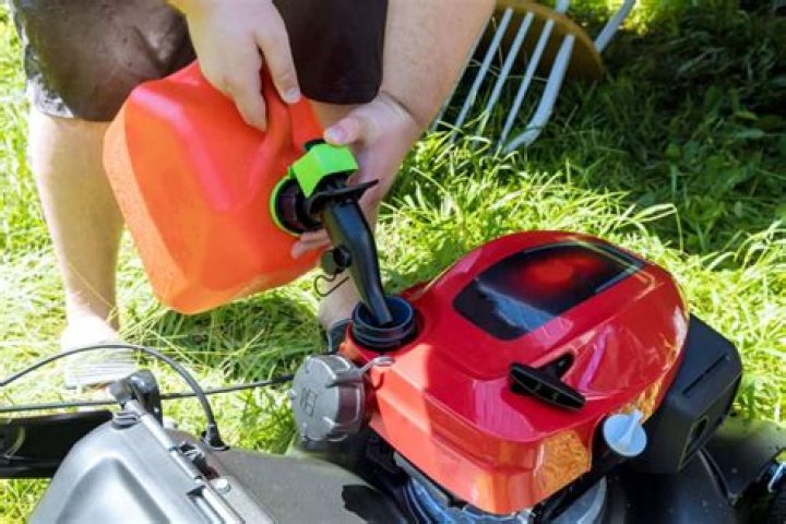 How long can you leave gas in a lawn mower?