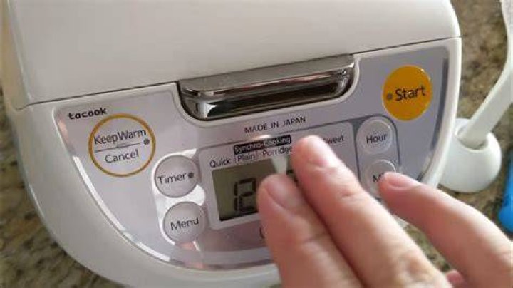 How long does it take to cook rice in a Tiger Rice Cooker?