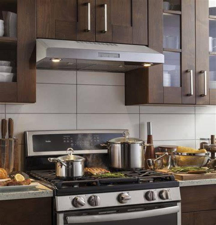 What is a convertible range hood?
