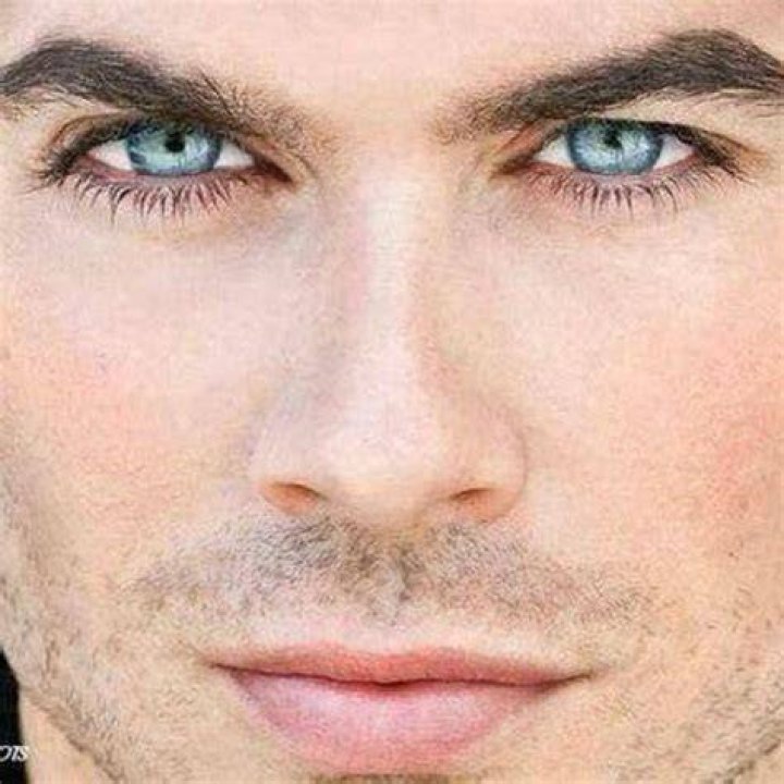 What is Ian Somerhalder's real eye color?